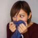 彼氏が浮気してないか入念にチェックするメンヘラ彼女