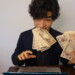 ネット上のやり取りは信頼せず現金取引のみを行う金融業者