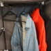 服の少ないクローゼット