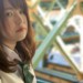 冷たい視線を送る女子高生